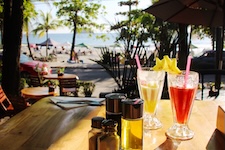 Coktail au coucher du soleil a Santa teresa