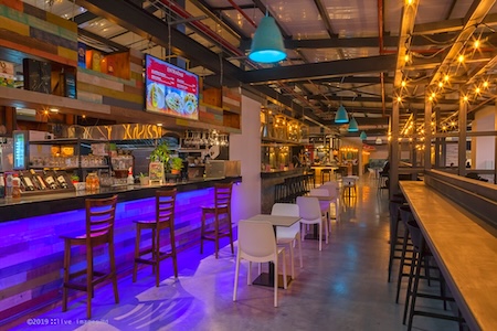 Restaurant de Town Center à Santa Ana