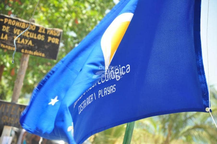 drapeau-bleu-ecologique-plage-costa-rica-decouverte