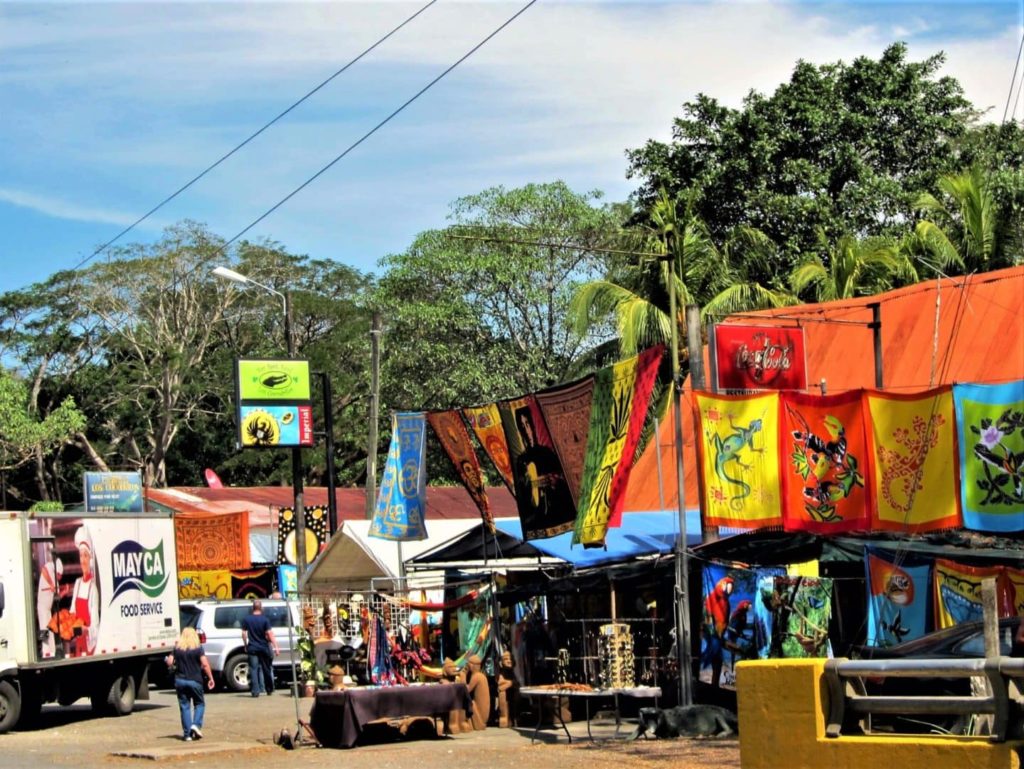 pont-tarcoles-boutiques-costa-rica-decouverte