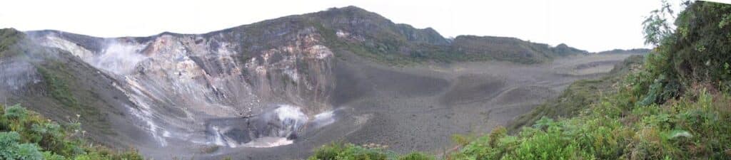 turrialba-volcan-cratere-costa-rica-decouverte