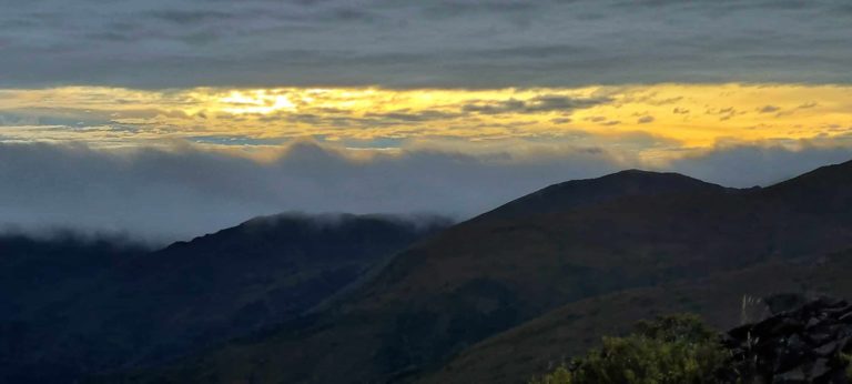 Cerro Uran aube Costa Rica Découverte scaled