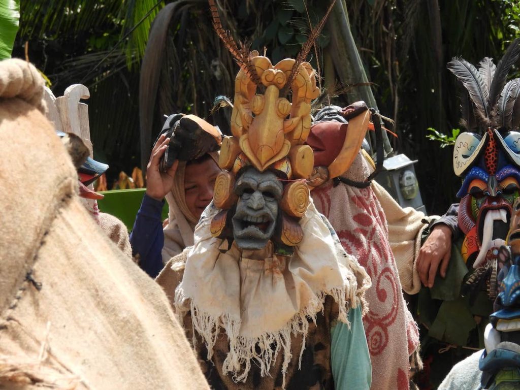 Masque guerrier Boruca Costa Rica Découverte Masque guerrier Boruca Costa Rica Découverte
